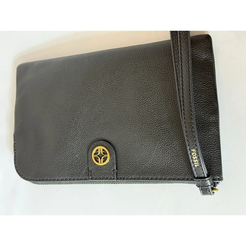 Fossil Sofia Leather Wristlet Clutch BlackPebbled  Zip Casual Travel Wedding